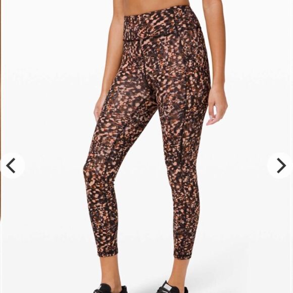 Lululemon Invigorate High-Rise Tight in Motion Flux Multi - Picture 1 of 8